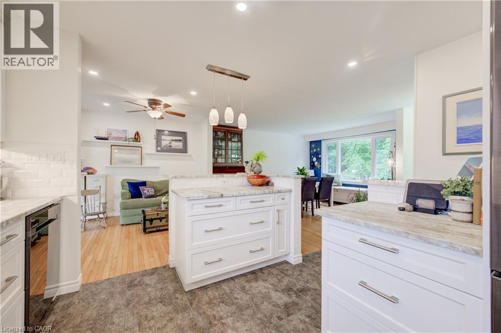 21 KELLY Drive - Image 20