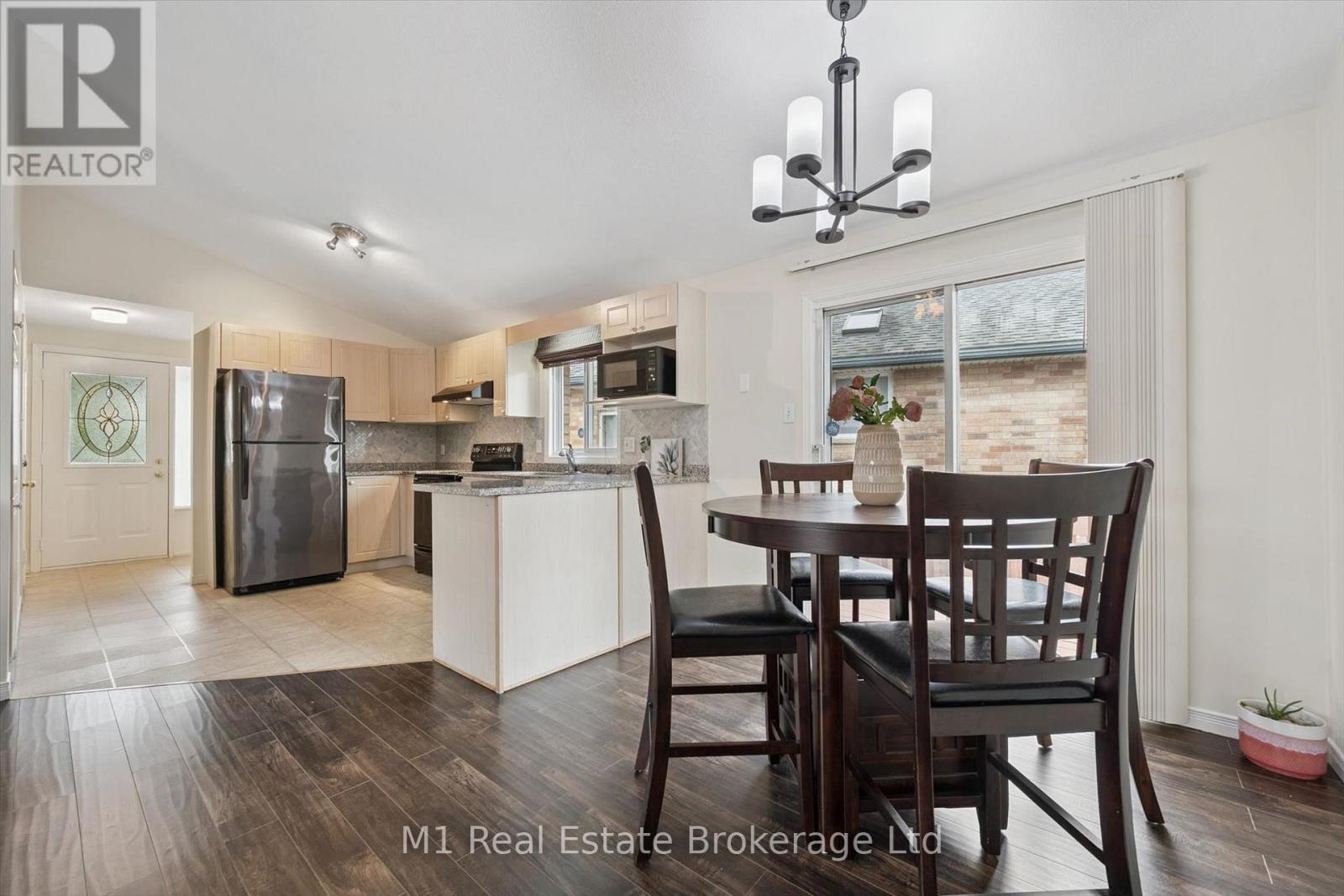 72 ORCHID CRESCENT - Image 10