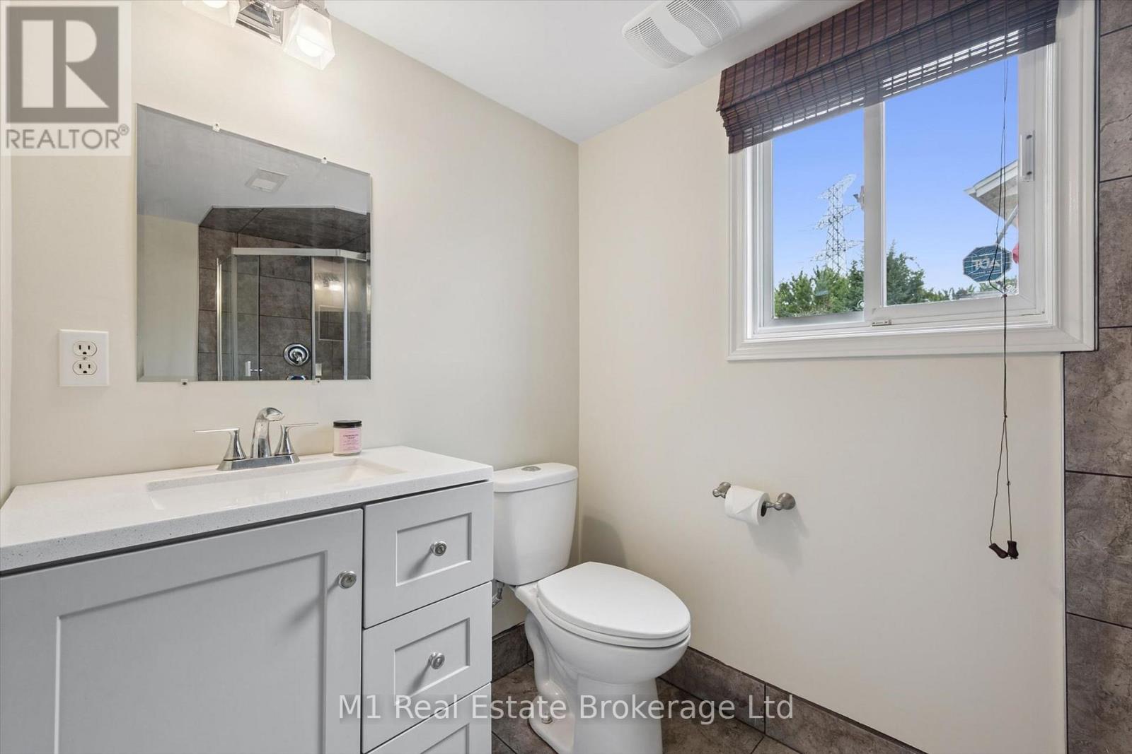 72 ORCHID CRESCENT - Image 29