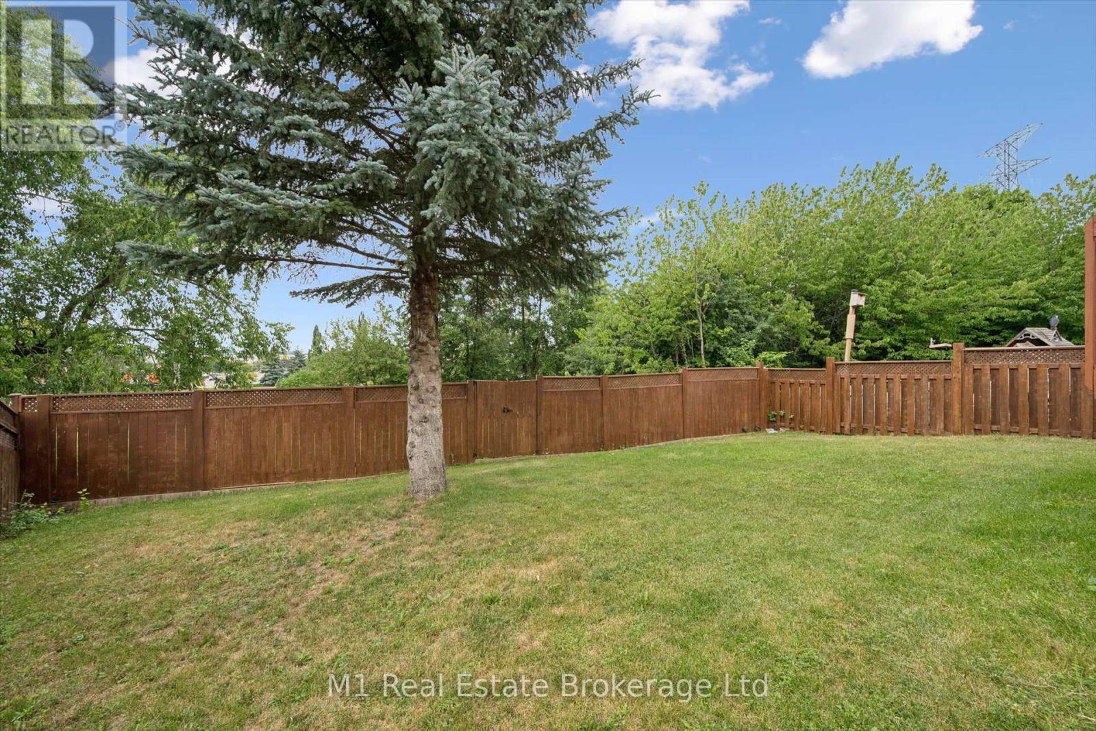72 ORCHID CRESCENT - 40