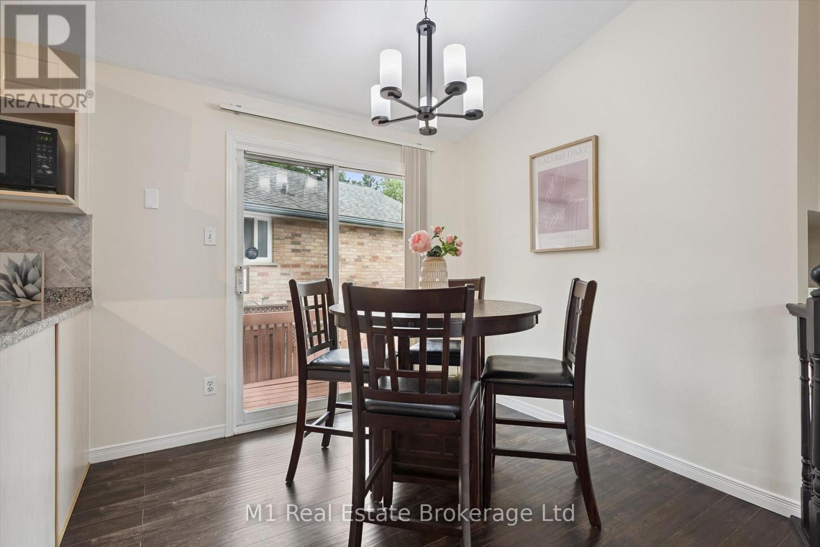 72 ORCHID CRESCENT - 9