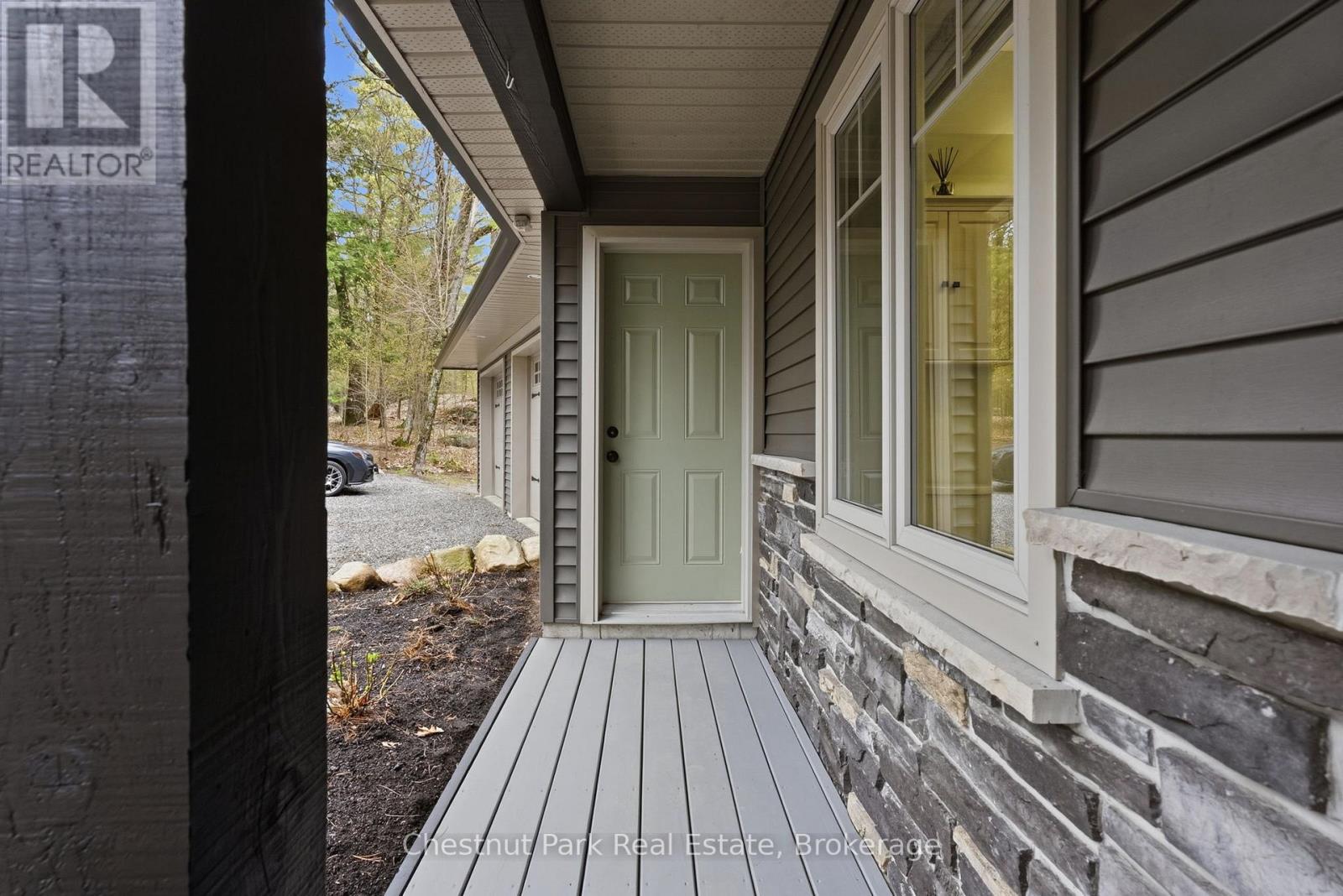 30 STEPHEN ROAD - 26