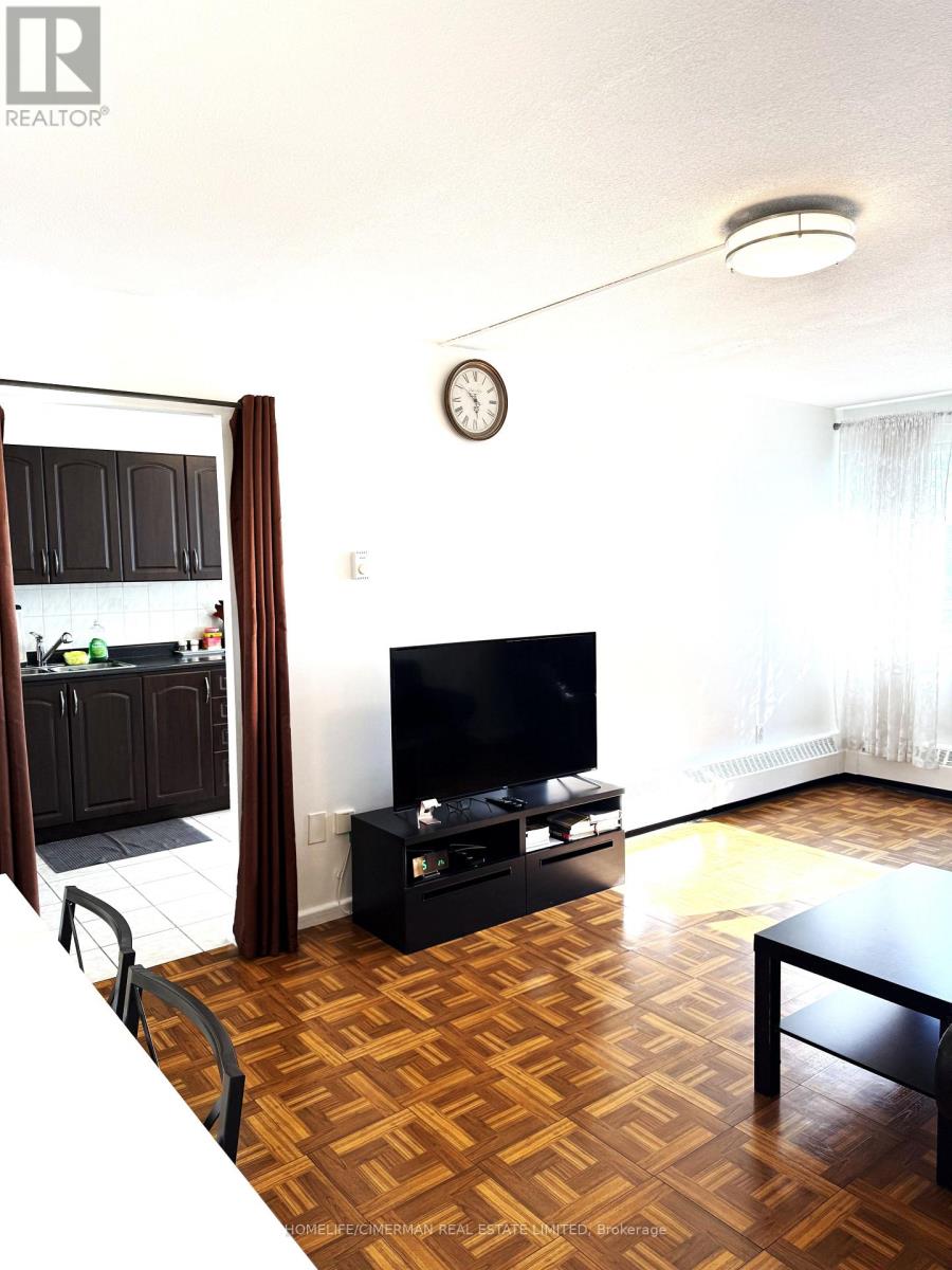 #906 725 DON MILLS ROAD - Image 8