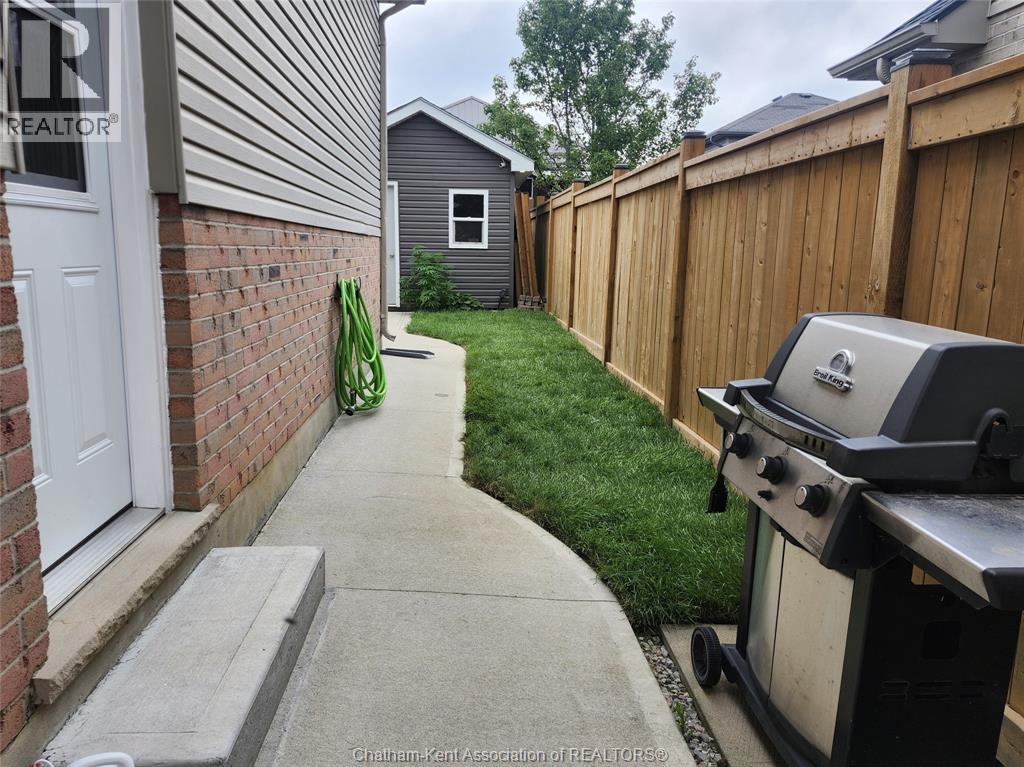 19 Faith BOULEVARD - Image 5