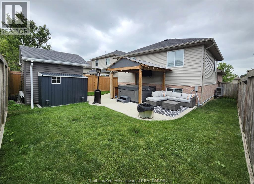 19 Faith BOULEVARD - Image 6