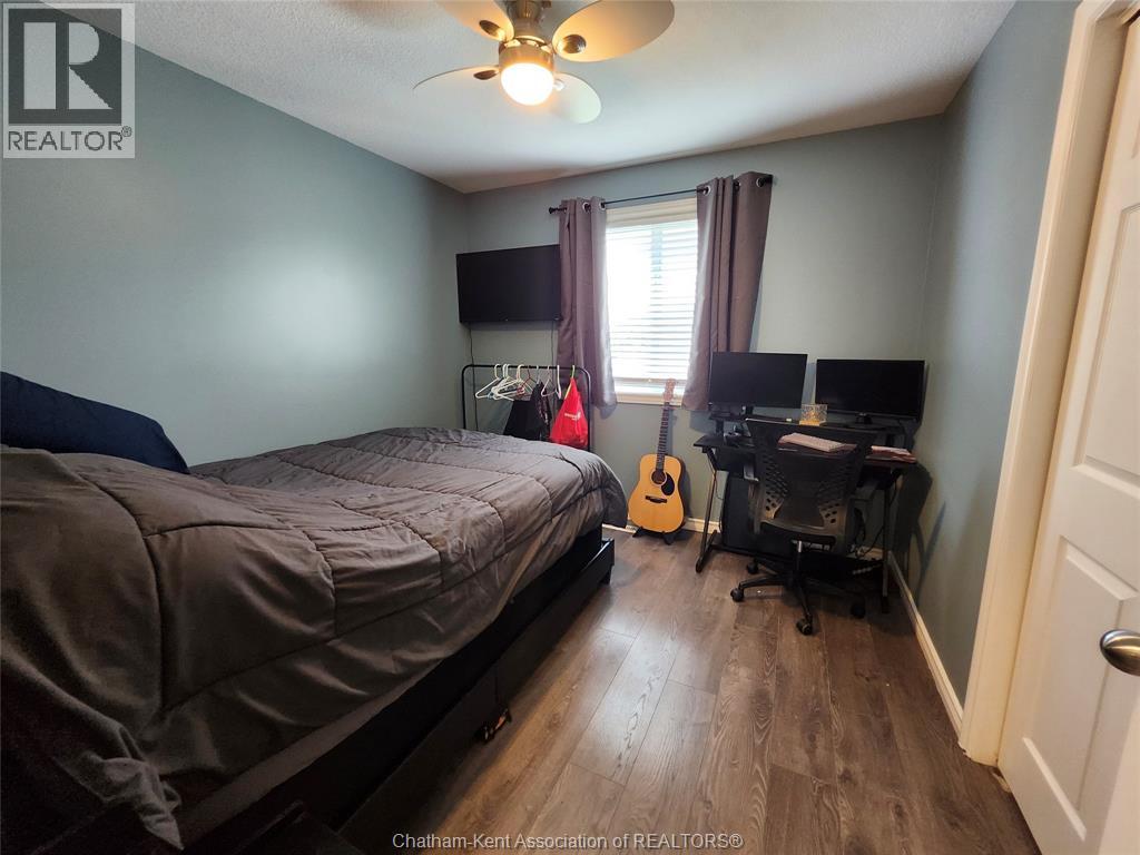 19 Faith BOULEVARD - Image 17