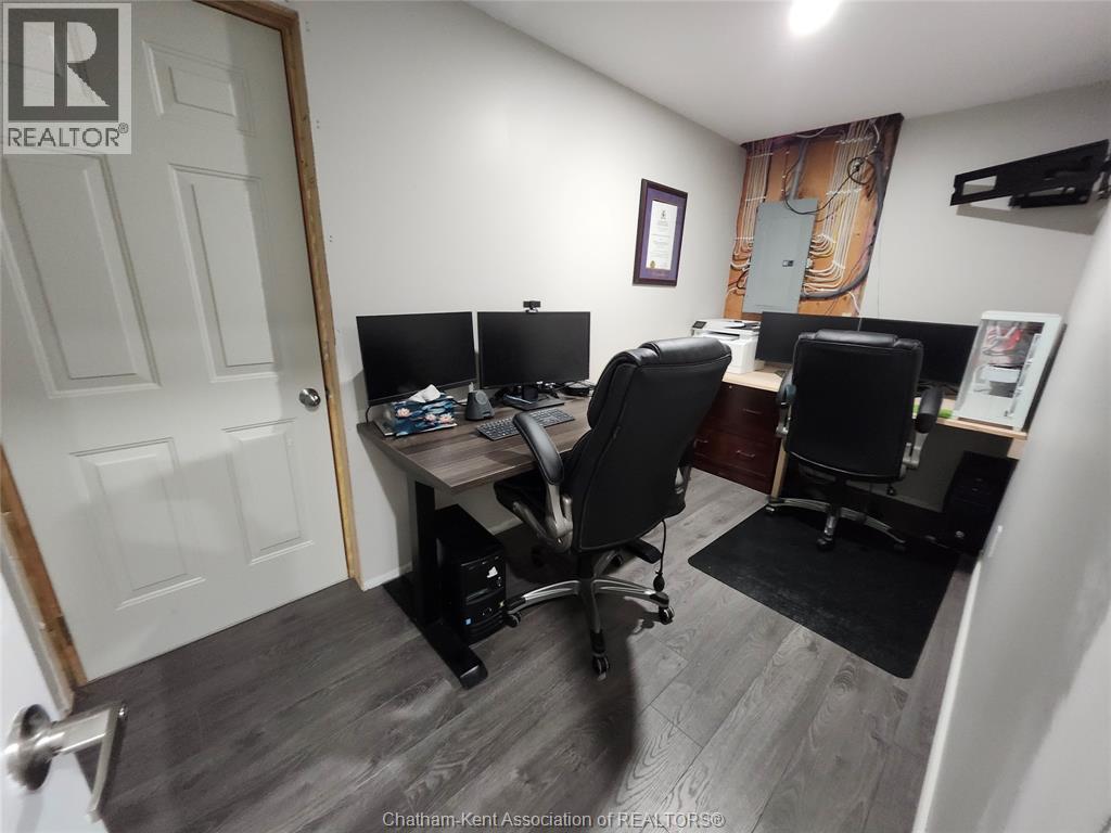 19 Faith BOULEVARD - Image 27