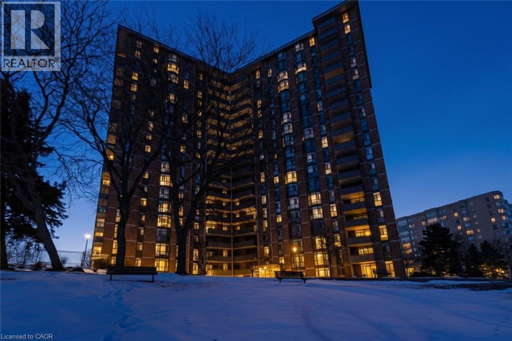 #1708 5250 LAKESHORE Road - 4