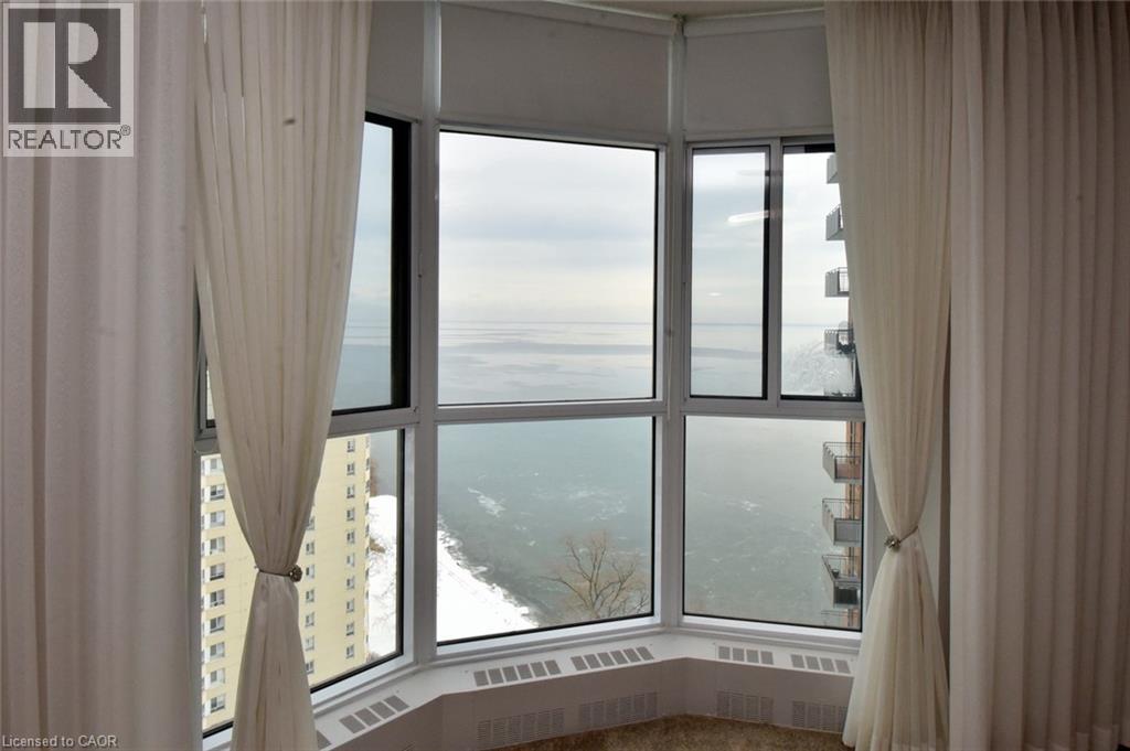 #1708 5250 LAKESHORE Road - 32