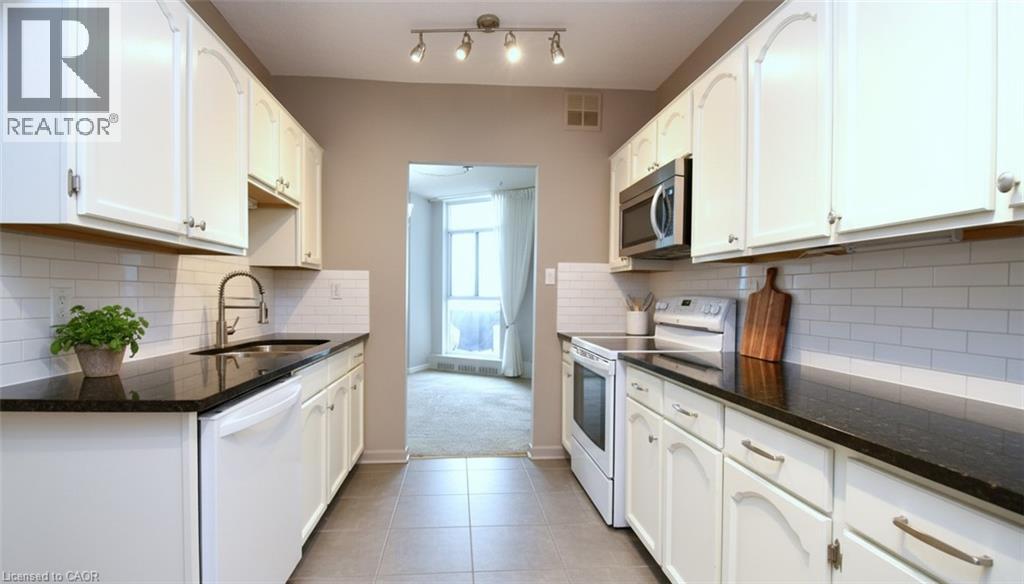 #1708 5250 LAKESHORE Road - 22