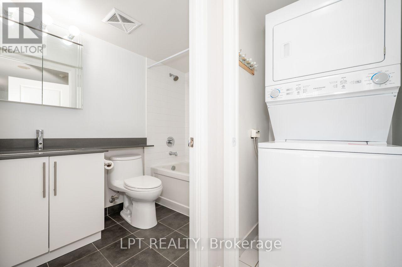 1 MICHAEL POWER PLACE - Image 33