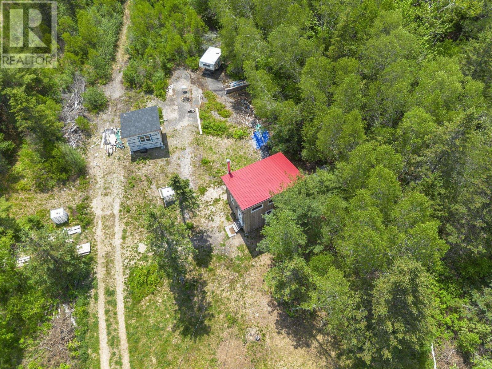 11 Tom Wallace Road - 24