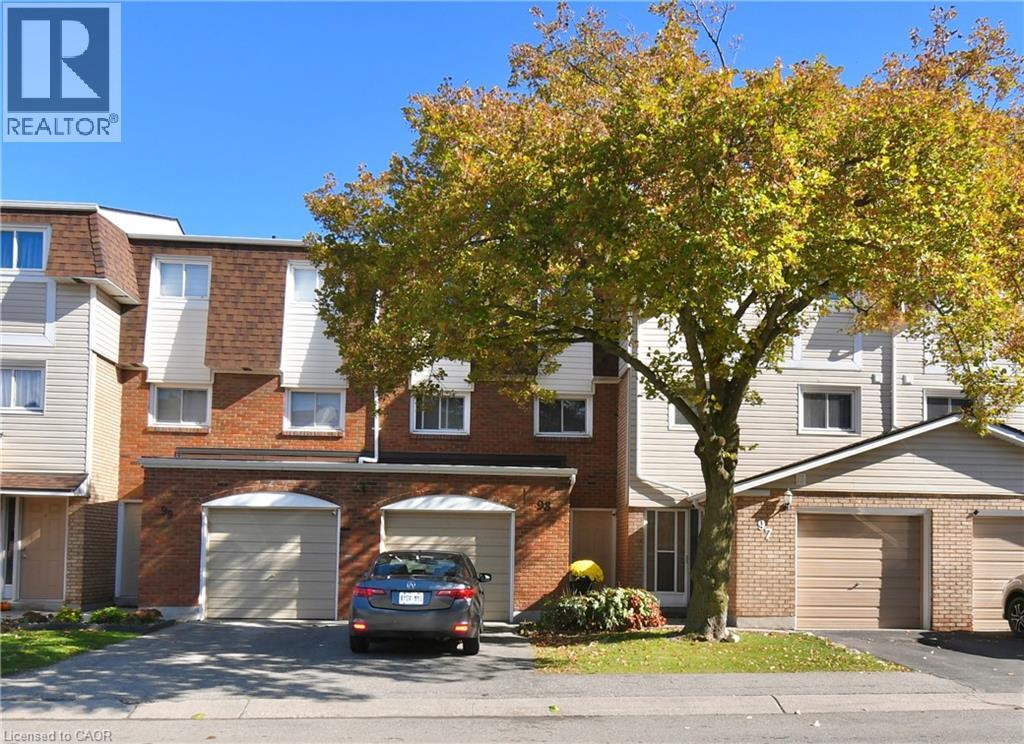#98 11 HARRISFORD Street - 1
