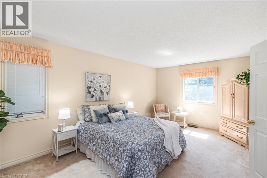 Thumbnail 38