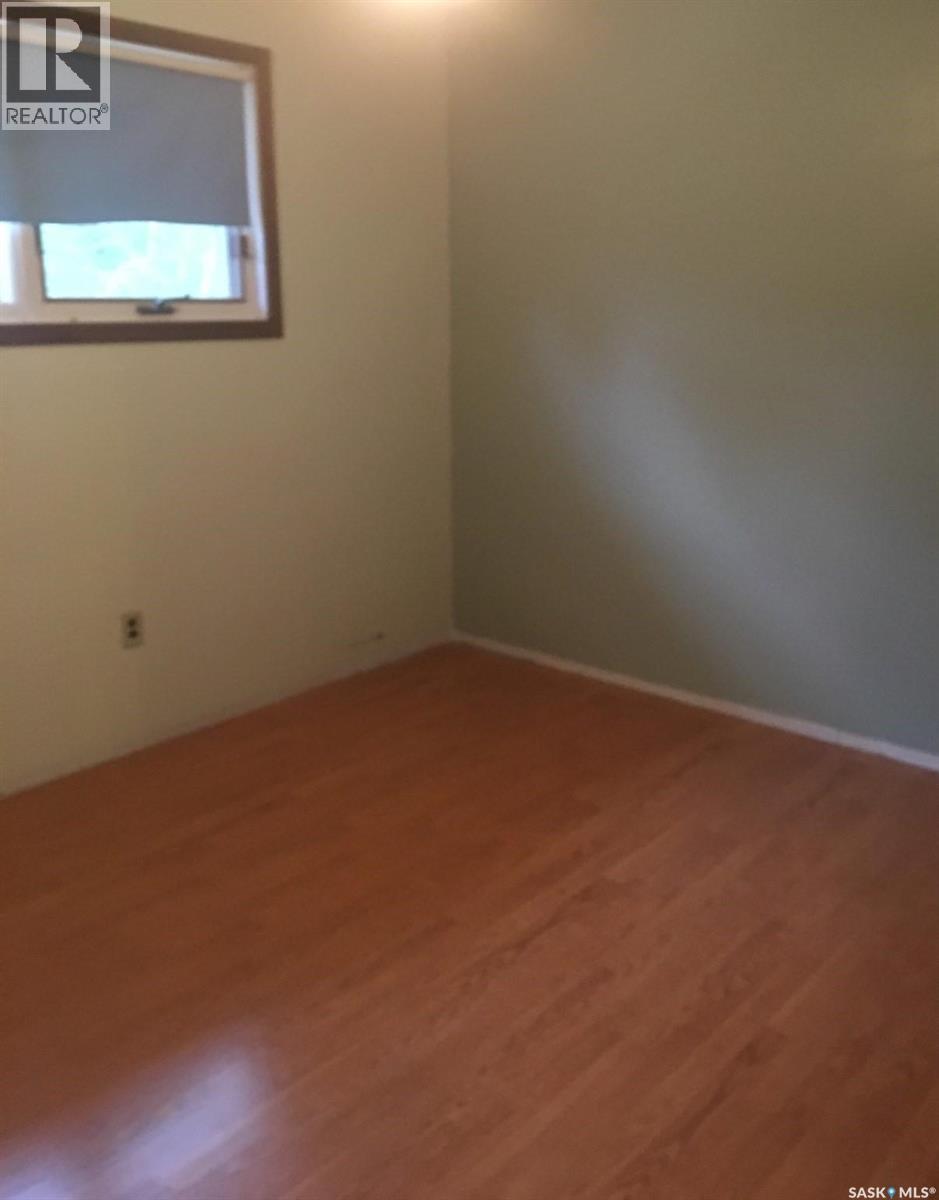 836 Peters AVENUE - 10