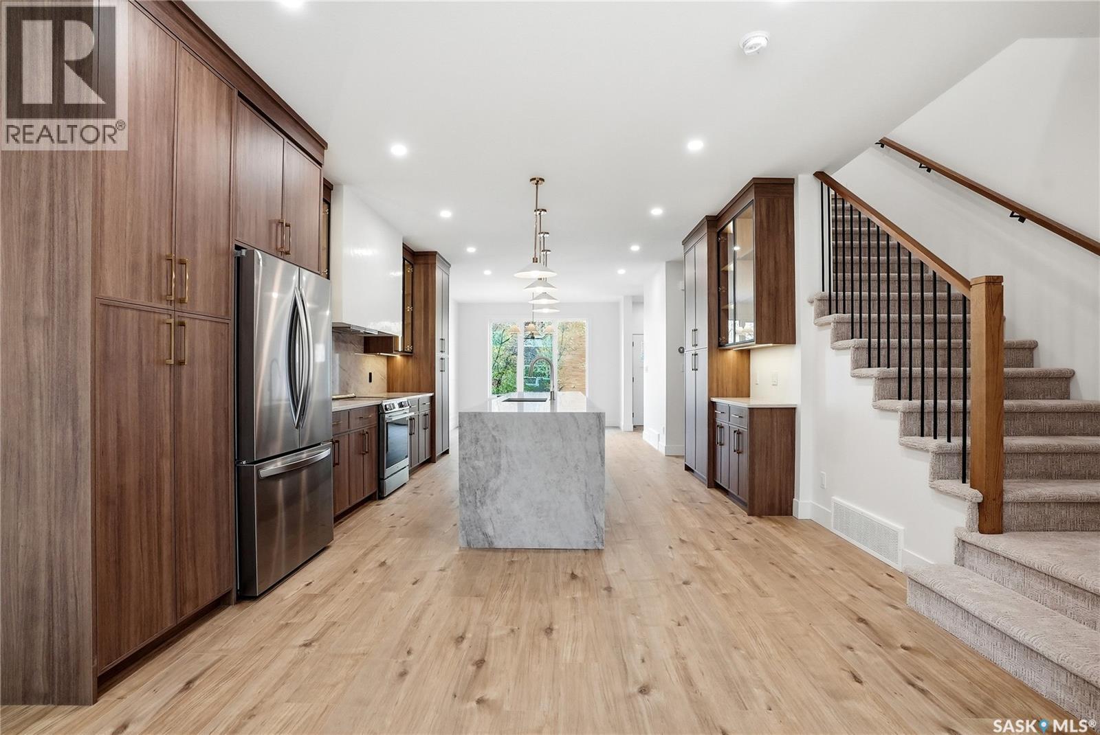 317 11th STREET E - 10