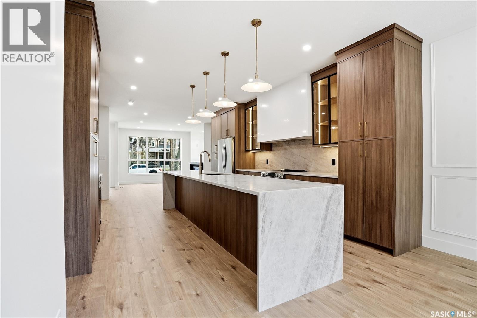 317 11th STREET E - 16