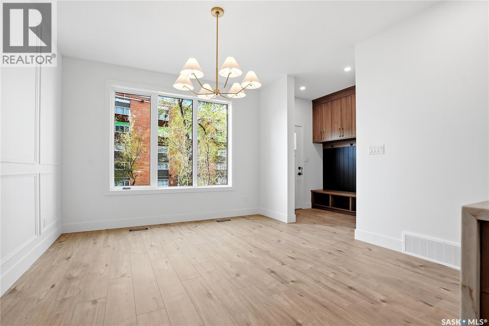 317 11th STREET E - 24