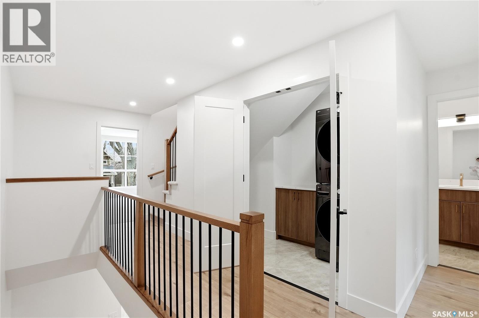 317 11th STREET E - 28