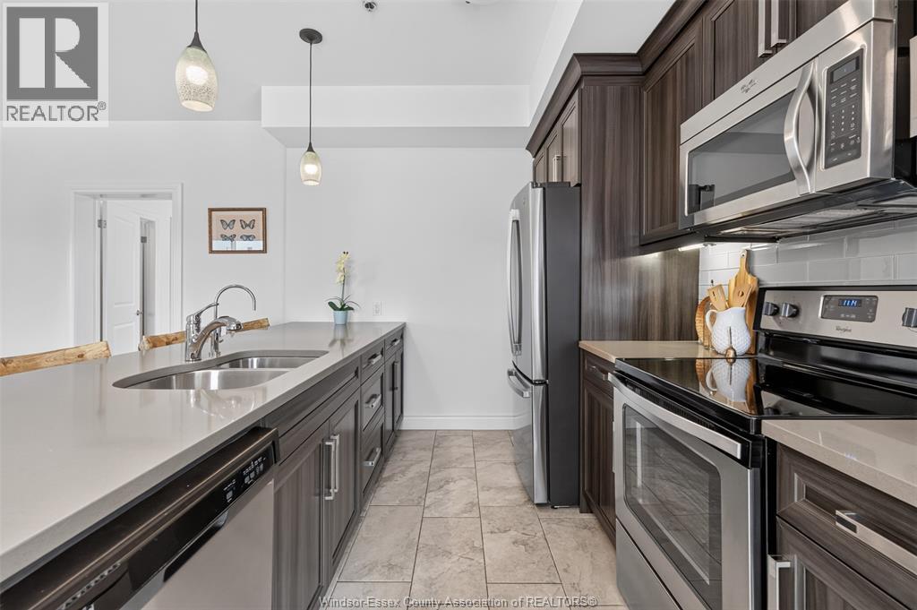 #311 8475 WYANDOTTE STREET East - 17