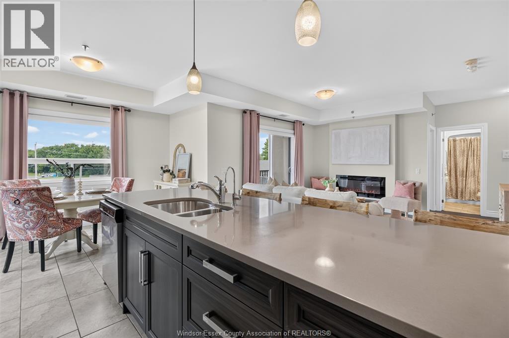 #311 8475 WYANDOTTE STREET East - 18