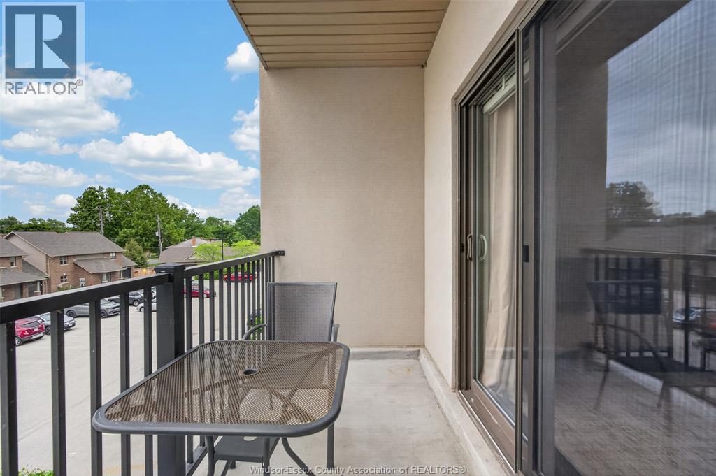#311 8475 WYANDOTTE STREET East - Image 22