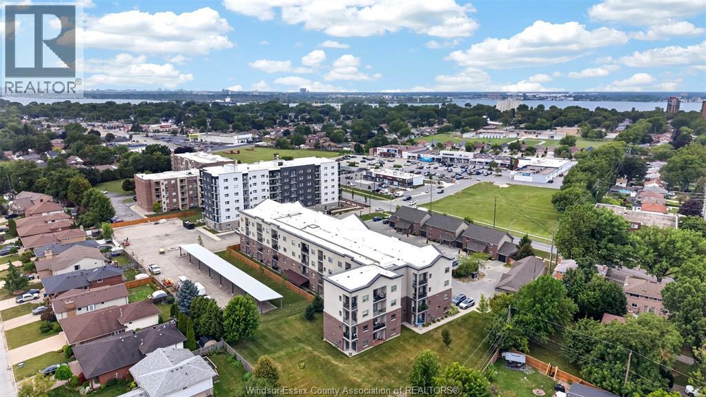 #311 8475 WYANDOTTE STREET East - 41