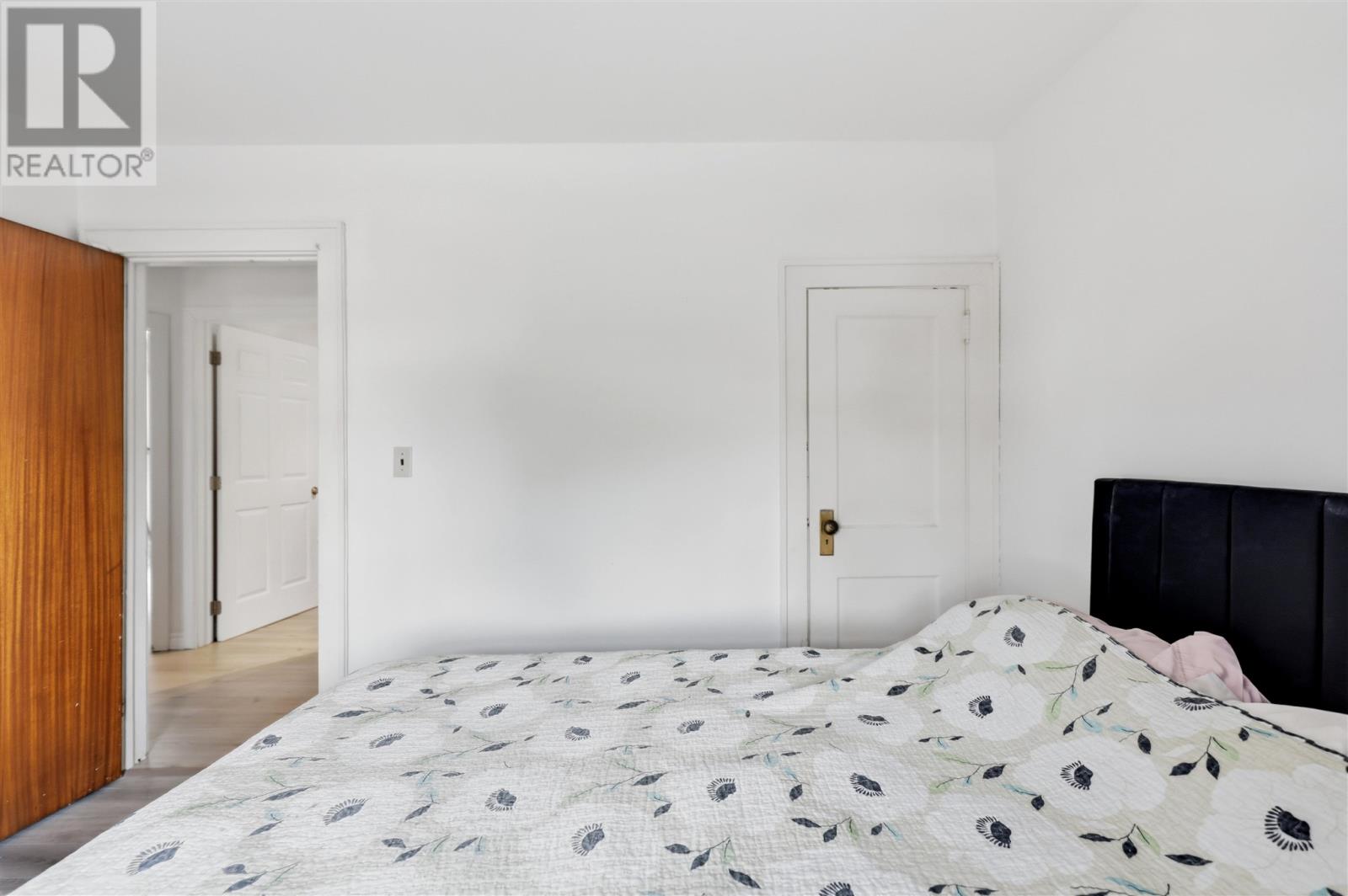 157 Alexandra ST - 17