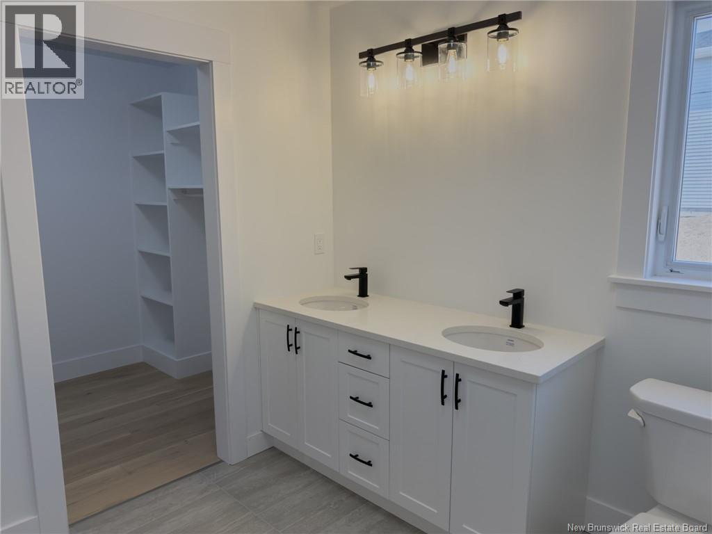 72 Squire Drive - Image 22