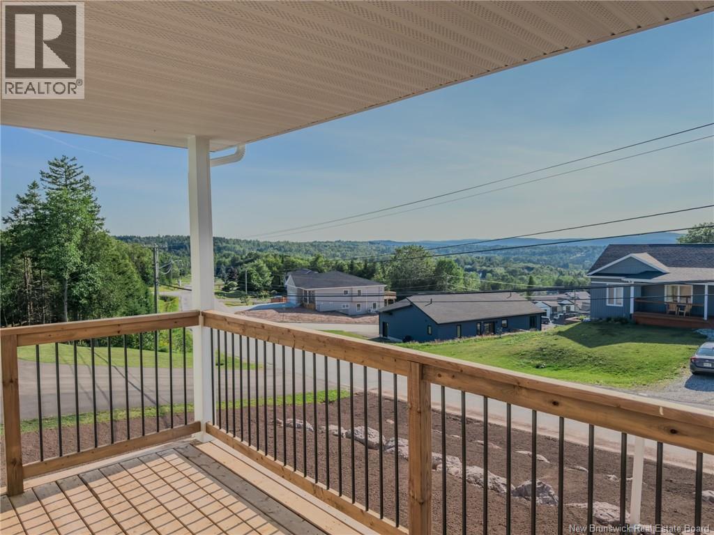 72 Squire Drive - 39
