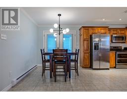 83 Hopedale Crescent thumbnail 11