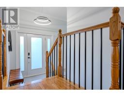 83 Hopedale Crescent thumbnail 3
