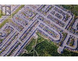 83 Hopedale Crescent thumbnail 37