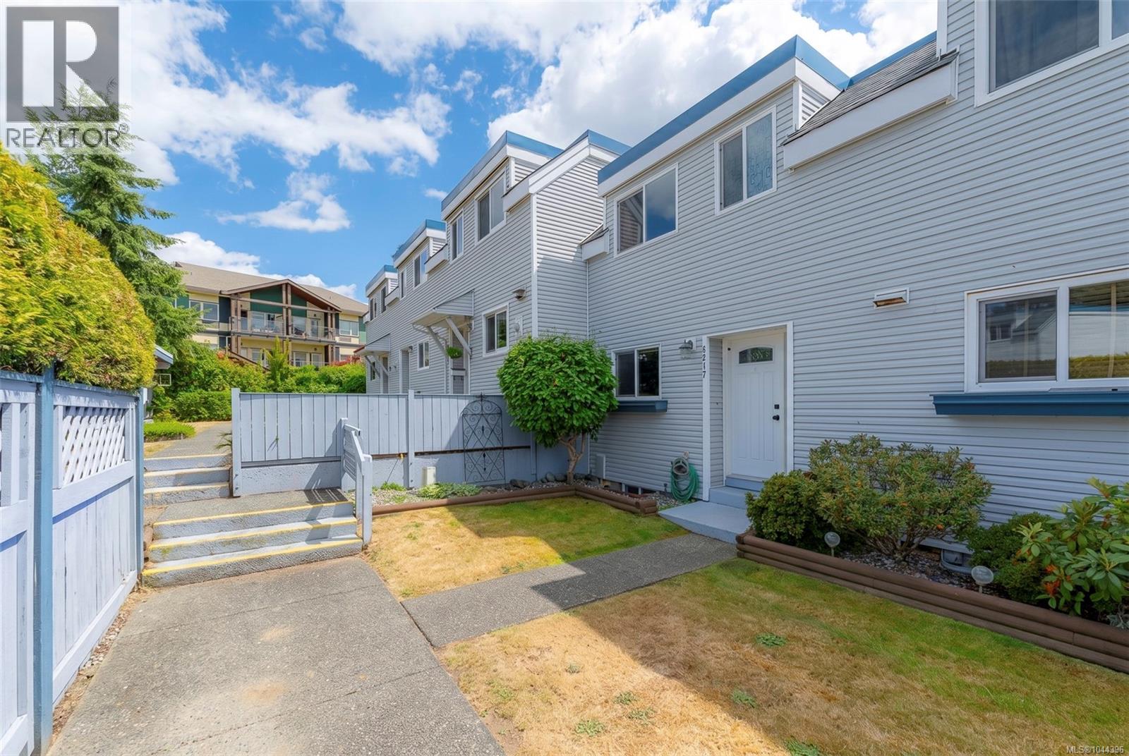 4217 8th Ave - 2