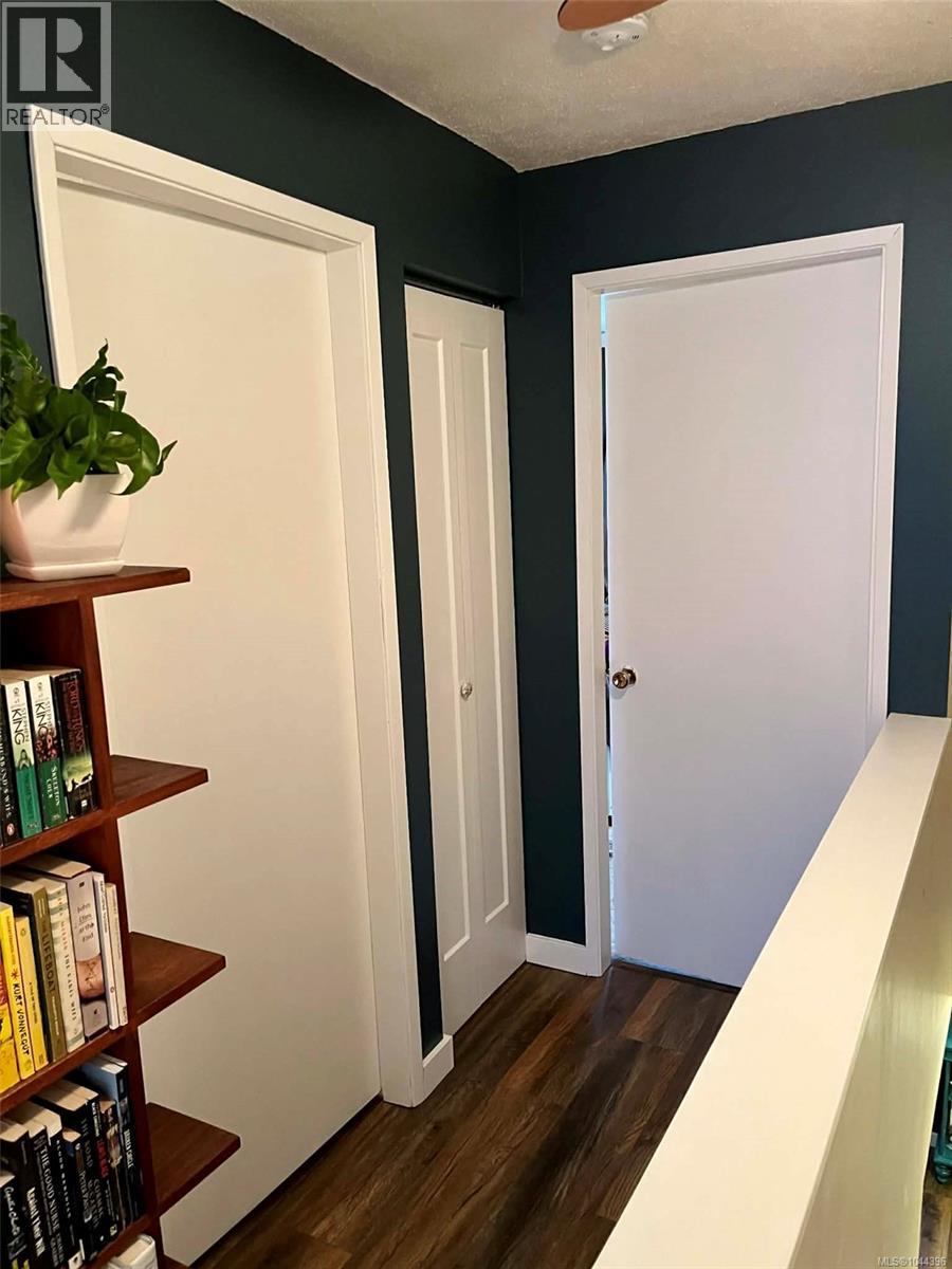 4217 8th Ave - 28
