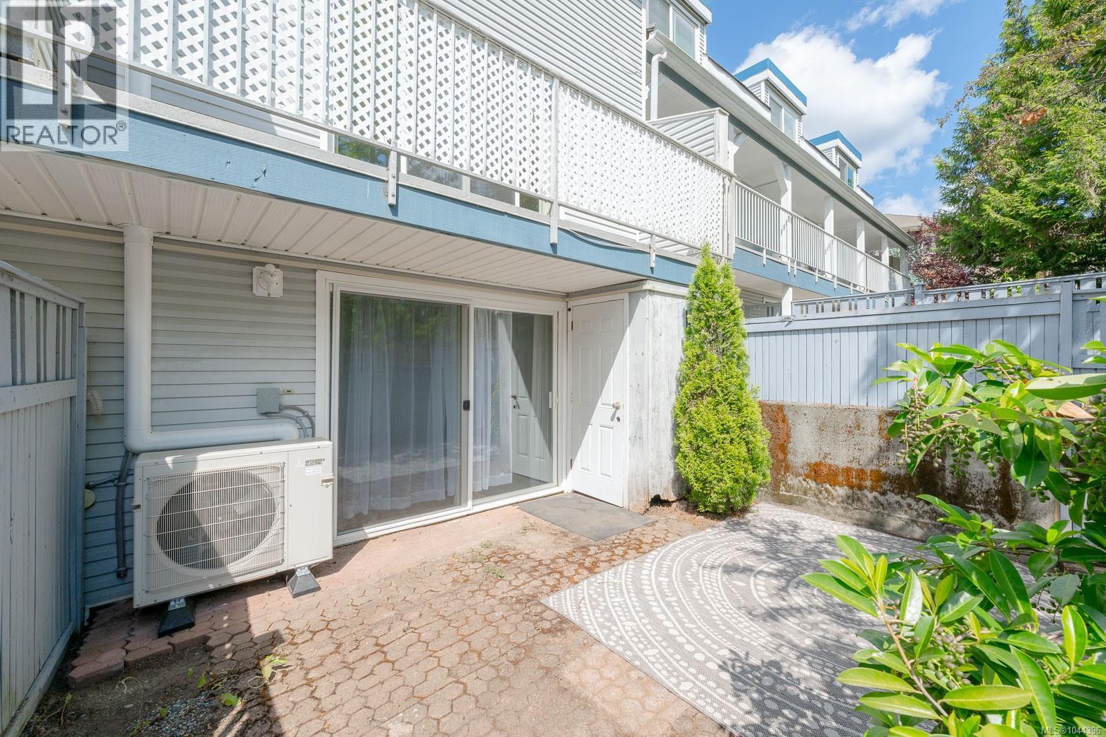 4217 8th Ave - 34