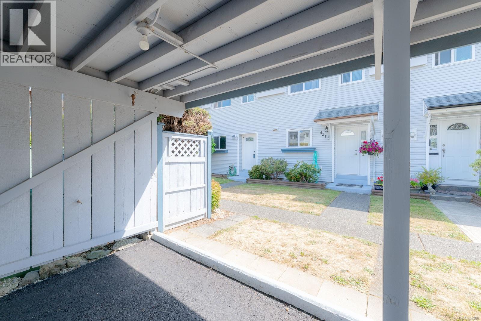 4217 8th Ave - 40