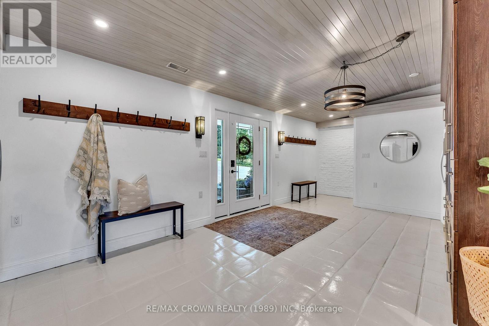 254 SILVER LADY LANE - Image 14