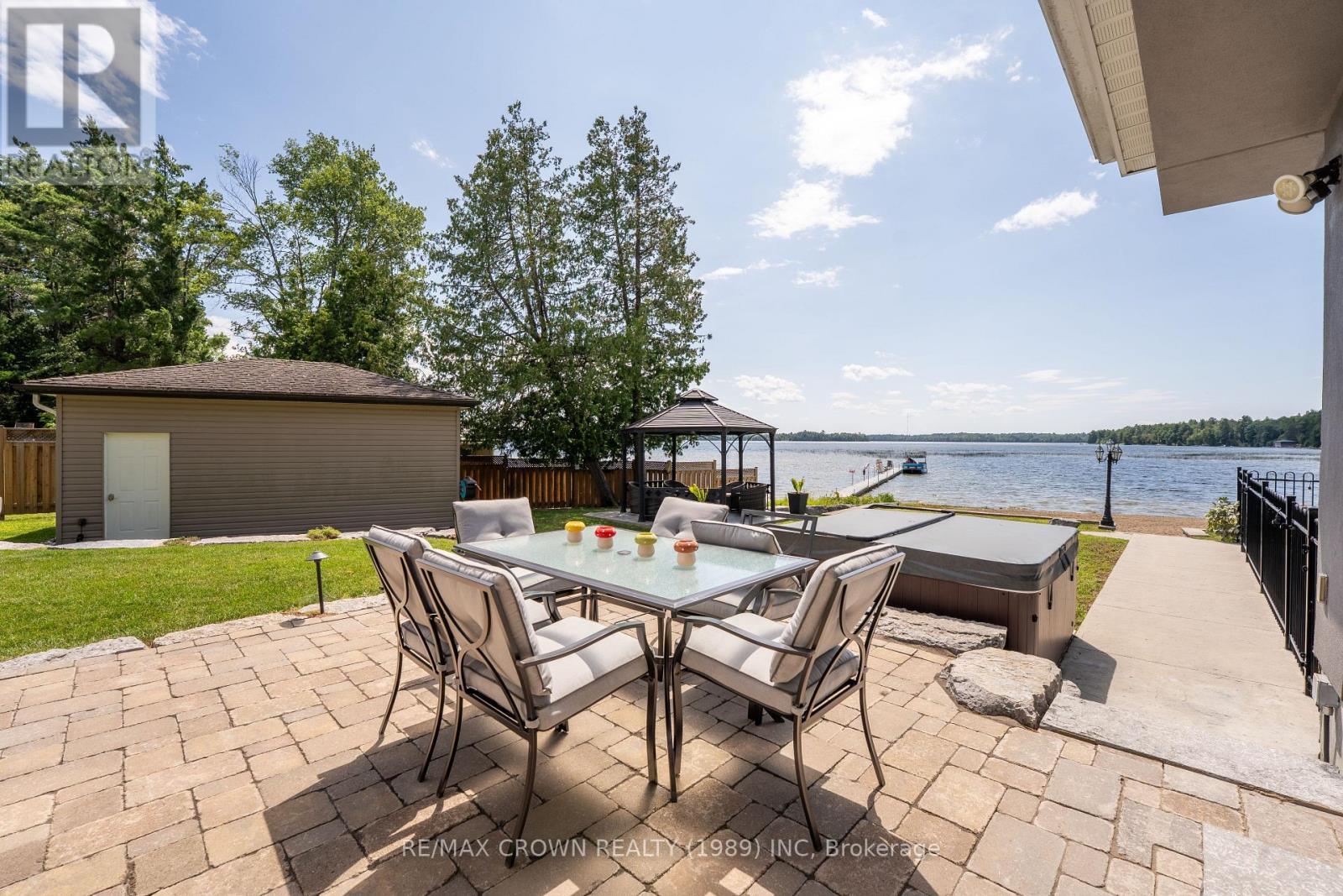 254 SILVER LADY LANE - 2