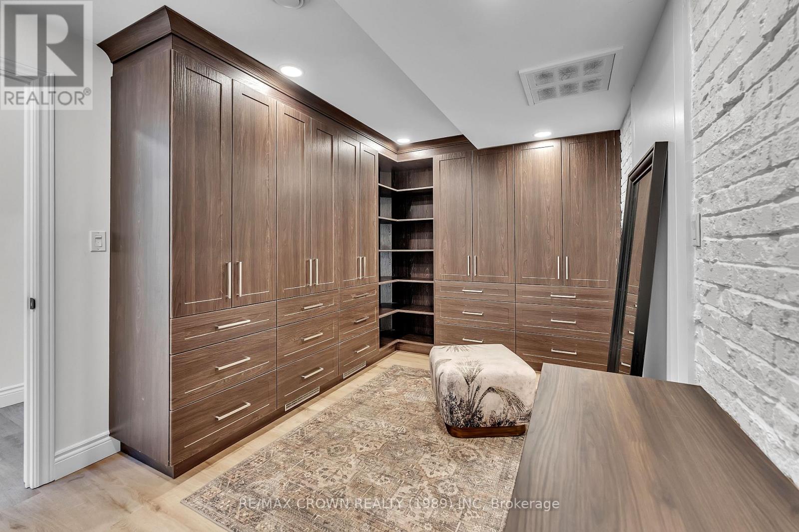 254 SILVER LADY LANE - Image 25