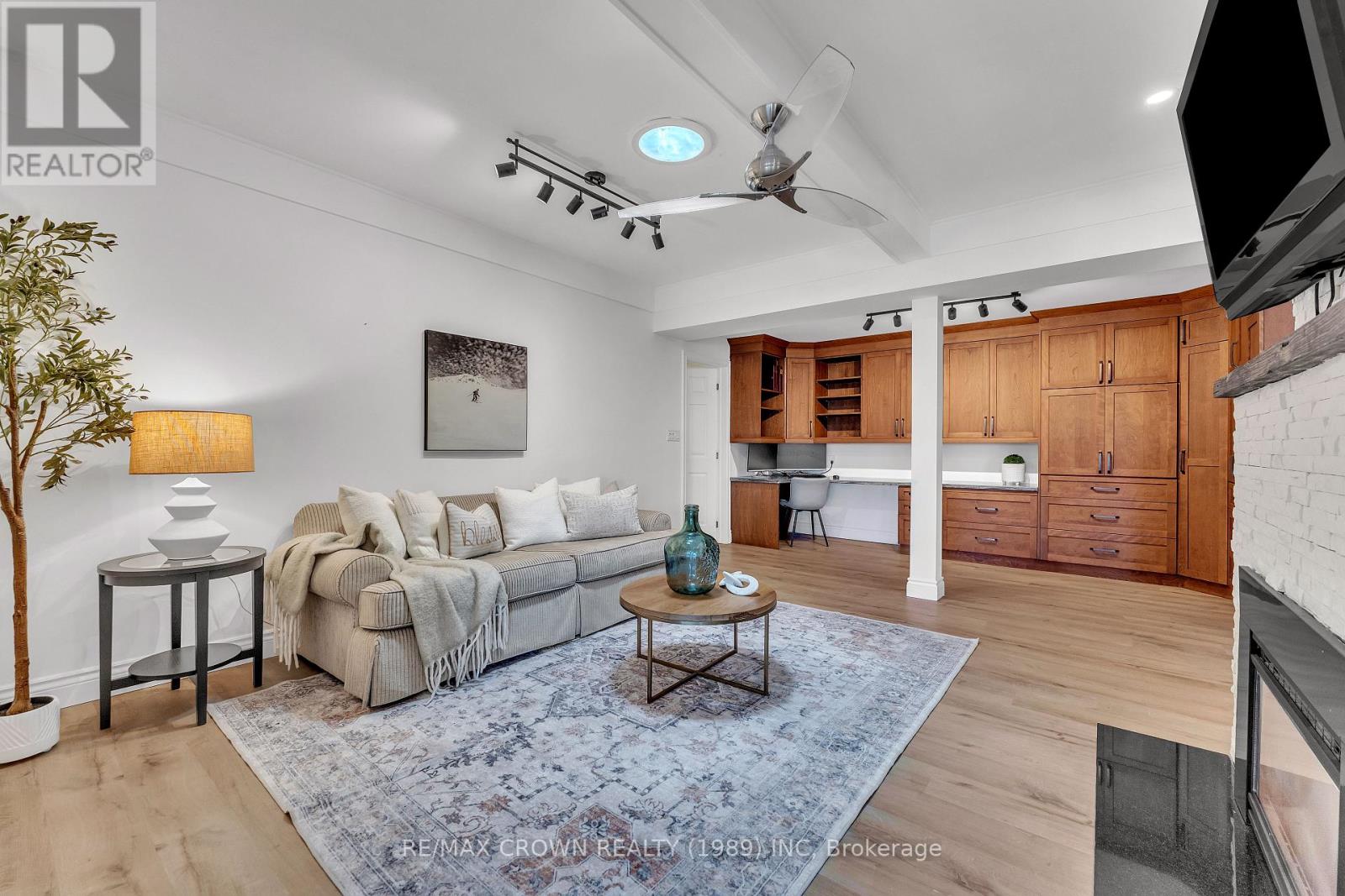 254 SILVER LADY LANE - Image 30