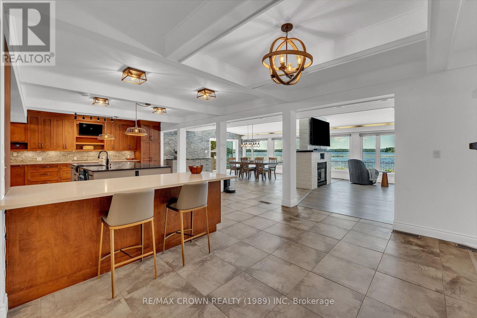 254 SILVER LADY LANE - Image 41