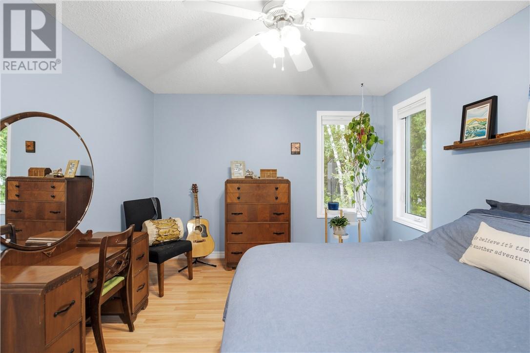 2476 Cavendish Court - 11