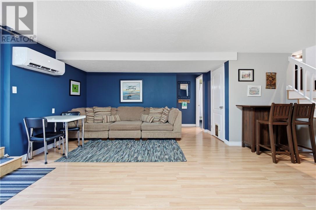 2476 Cavendish Court - 19