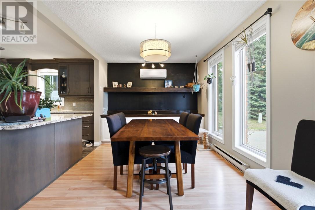 2476 Cavendish Court - 7