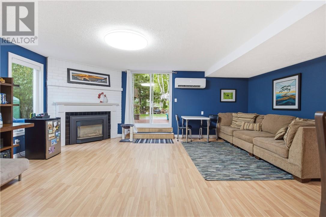 2476 Cavendish Court - 18