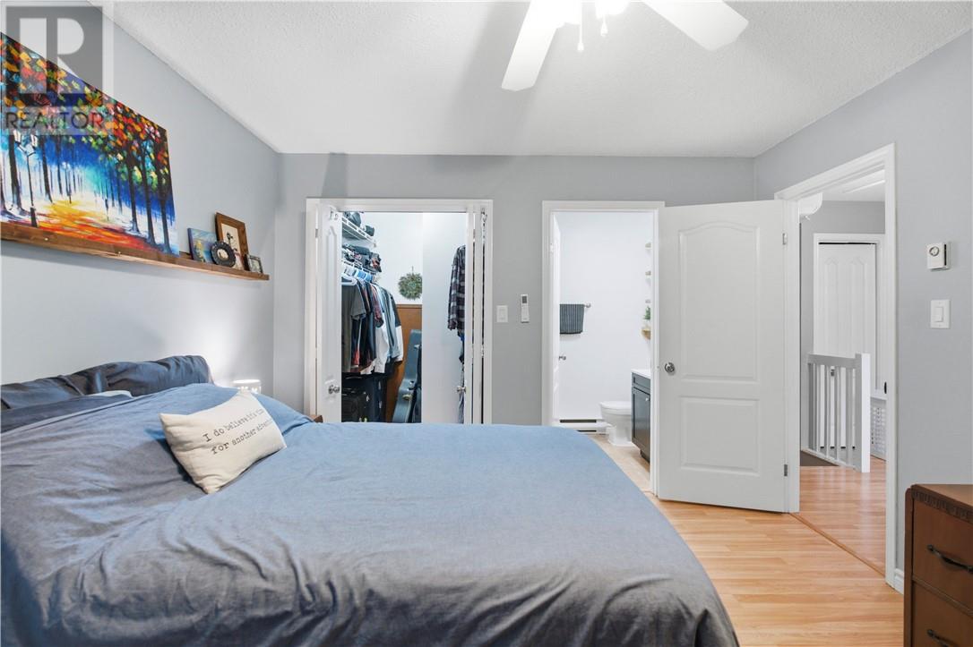 2476 Cavendish Court - 12