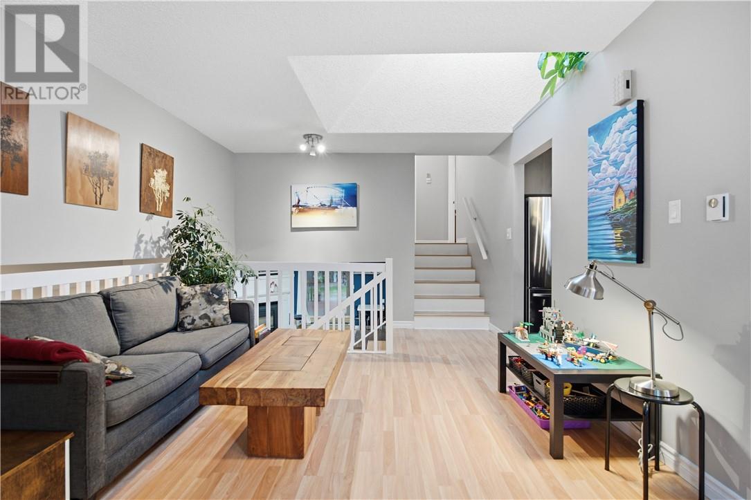 2476 Cavendish Court - 4