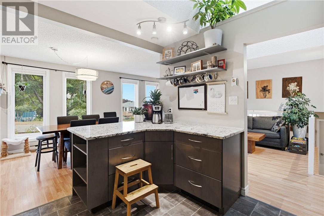 2476 Cavendish Court - Image 9