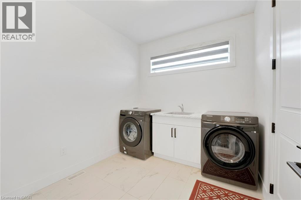 7266 SILVER CREEK Circle - Image 36